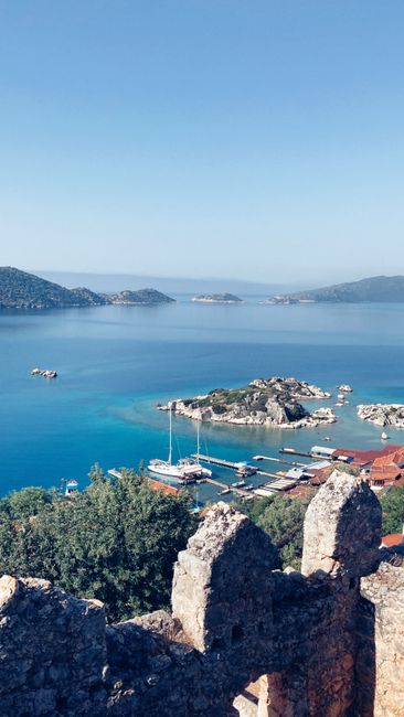 Tarihi ve doğal zenginlikleriyle öne çıkan Demre'de dört mevsim turizm hedefleniyor - MSN
